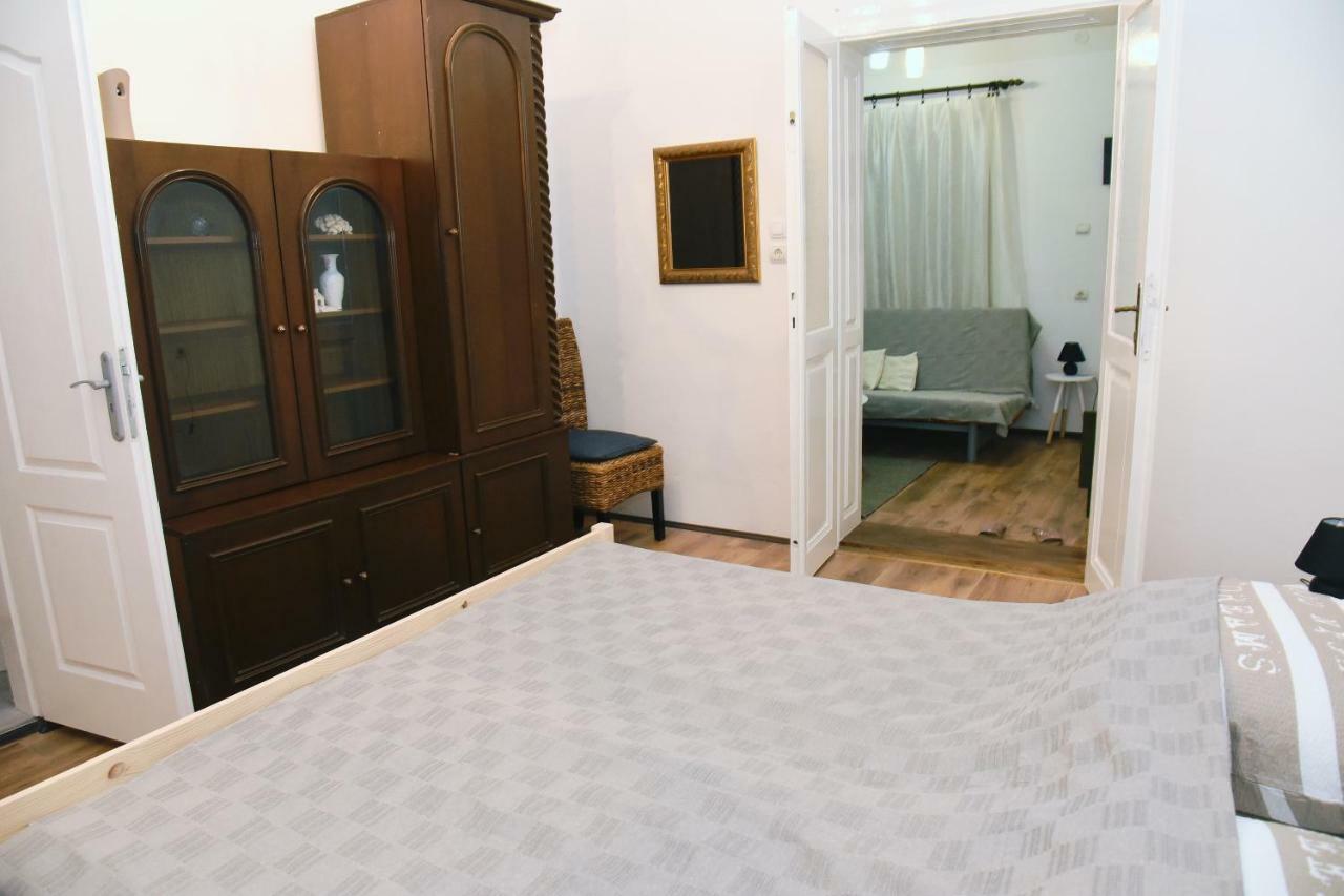 Hotel Citadela Sombor Esterno foto